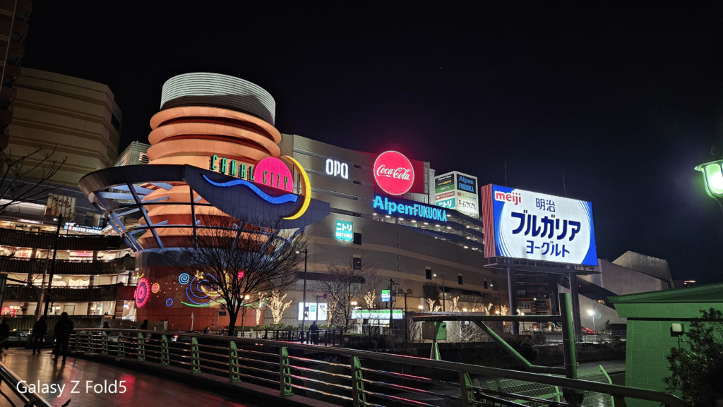 Galaxy Z Fold5メインカメラ夜景画像-1