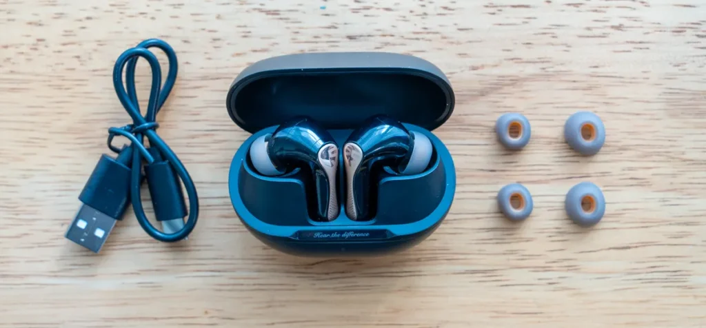 SOUNDPEATS Air5 Pro+付属品①