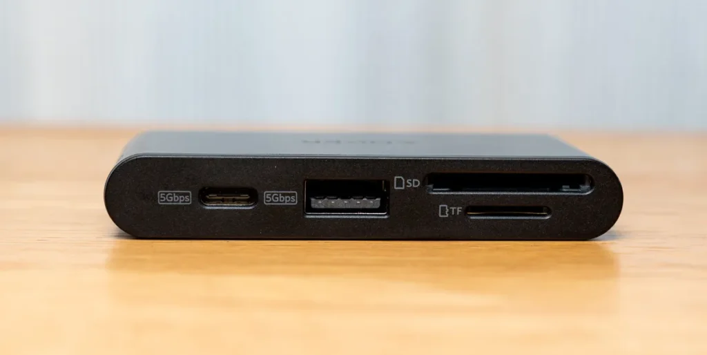 Anker Nano USB-C ハブ (6-in-1, 5Gbps) 前面