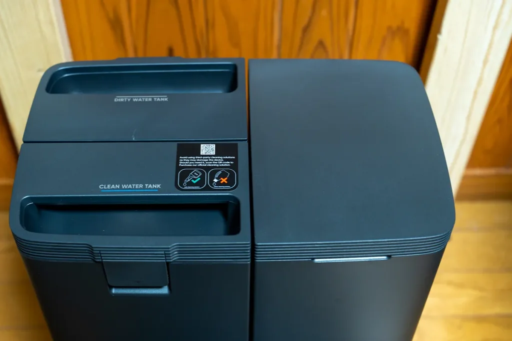 Eufy X10 Pro Omni ステーション上部