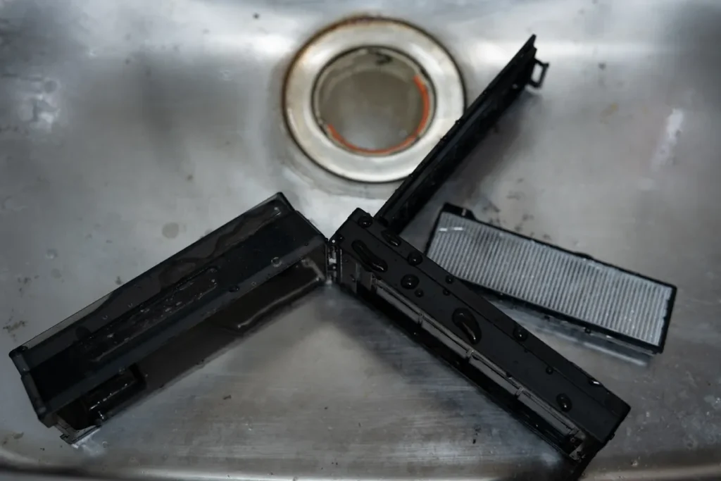 ダスト容器清掃方法