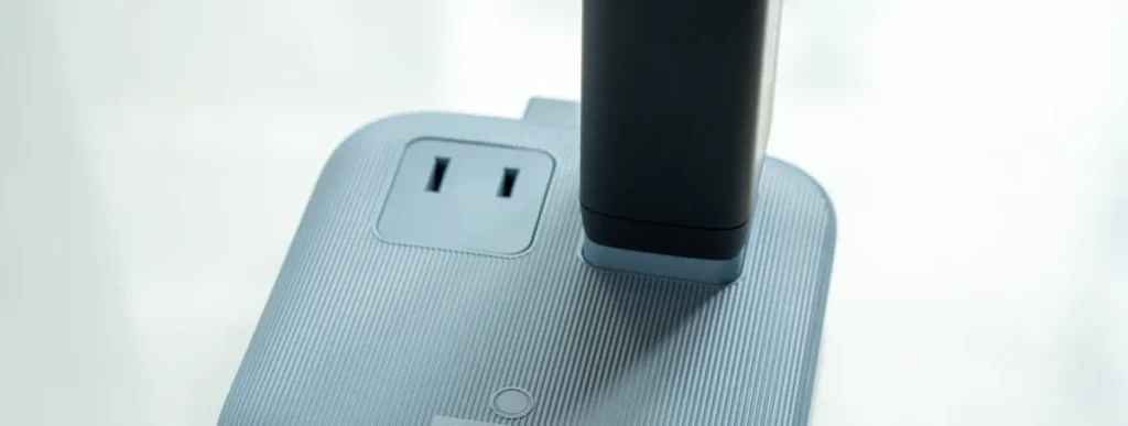 Anker Nano Charging Station  (6-in-1, 67W) の使い方