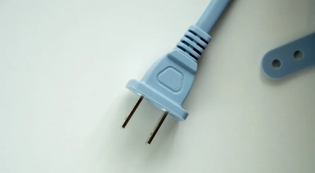 Anker Nano Charging Station  (6-in-1, 67W)のプラグは保護キャップがない