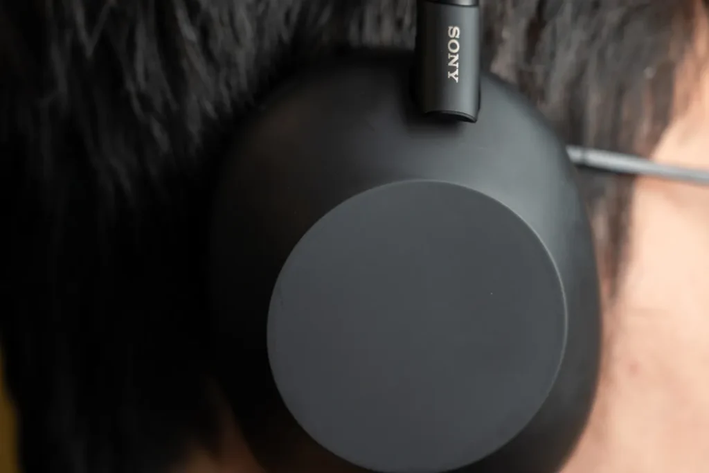 WH-1000XM6の装着感