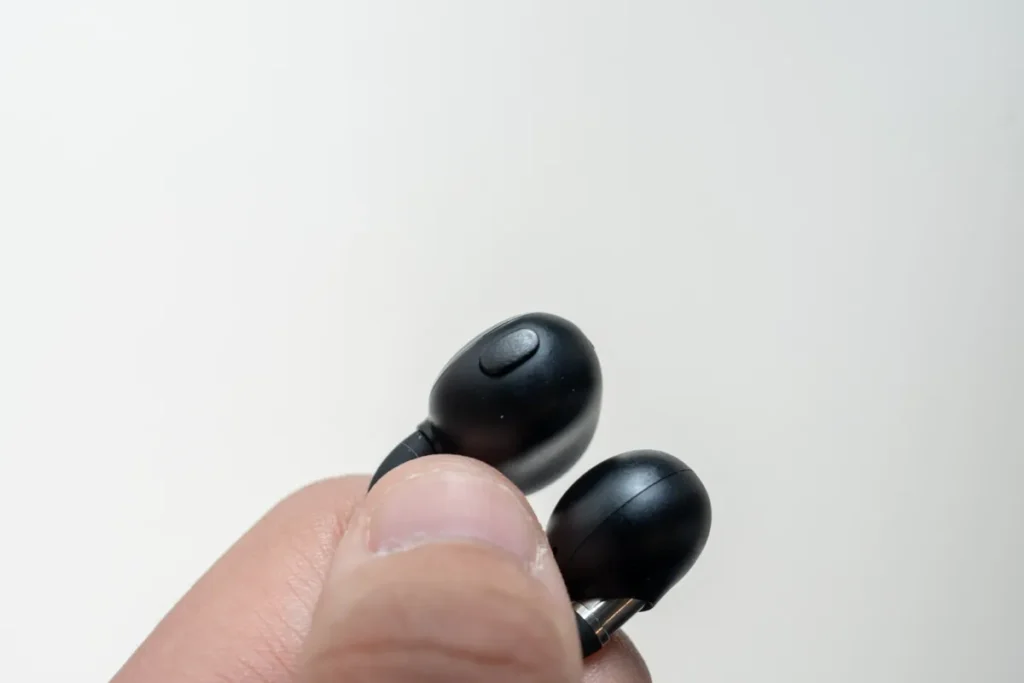EarFun Clip 2の物理ボタン