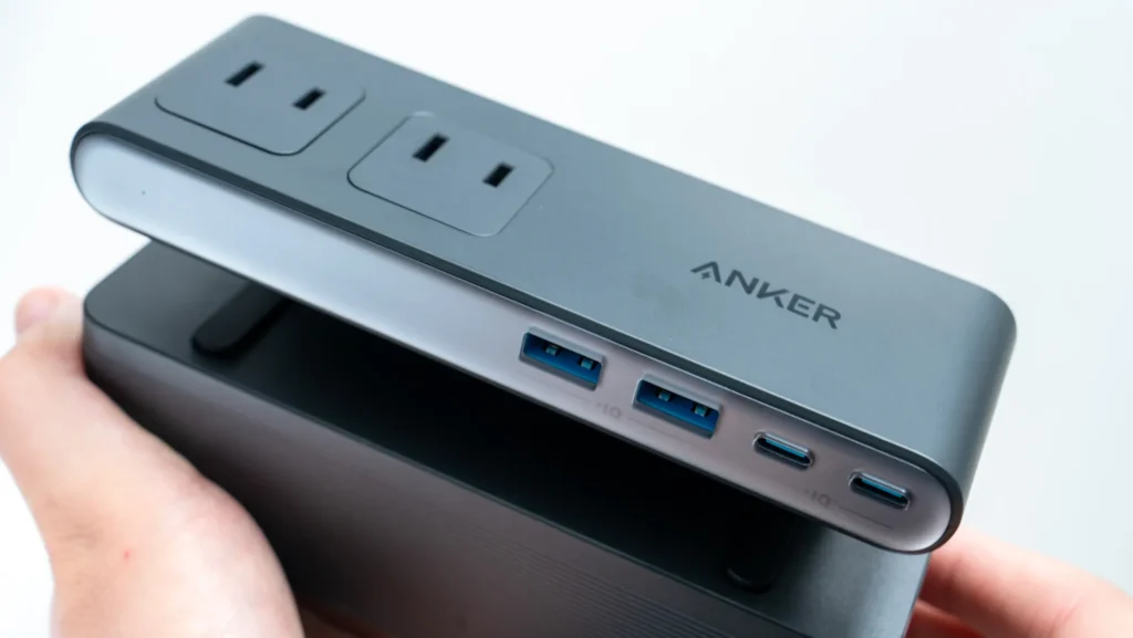 Anker Nano Power Strip上部