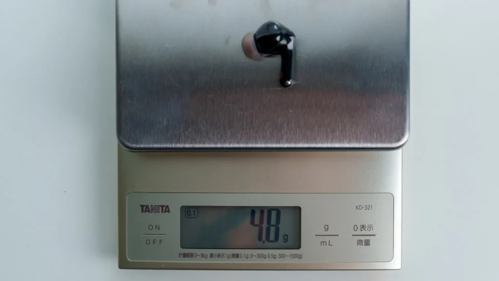SOUNDPEATS Air6 Proの重さは片側4.8g