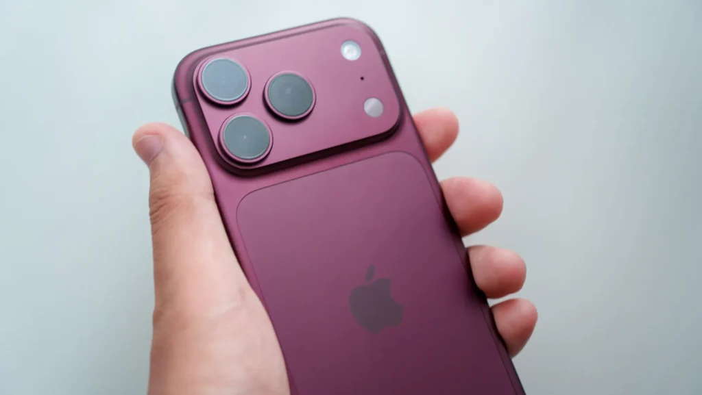 iPhone 18 Proはずっしり感がすごい