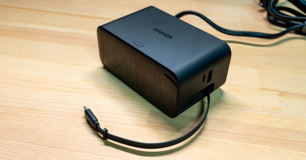 Anker Nano Charging Station 7-in-1 100W