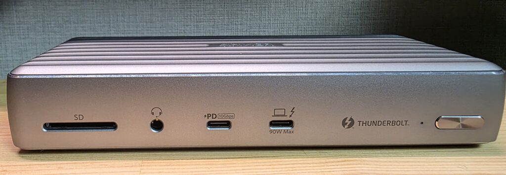 anker-powerexpand-elite前面